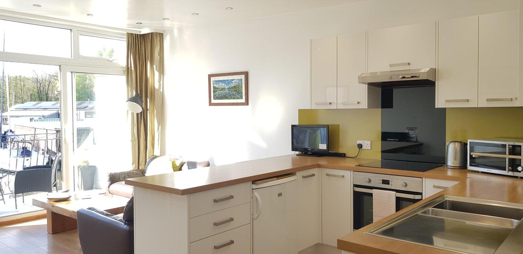 באונס-און-ווינדרמיר Marina Boathouse, Lake Windermere Lets מראה חיצוני תמונה
