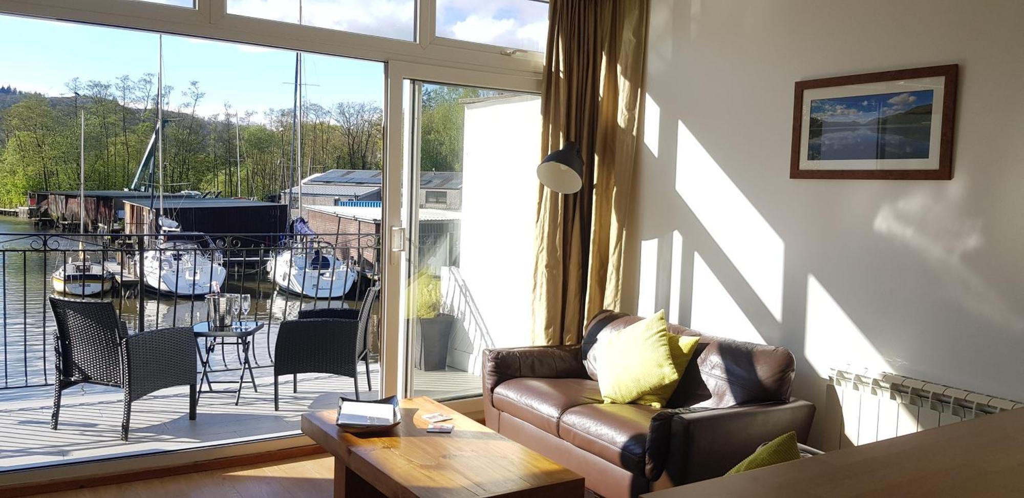 באונס-און-ווינדרמיר Marina Boathouse, Lake Windermere Lets מראה חיצוני תמונה